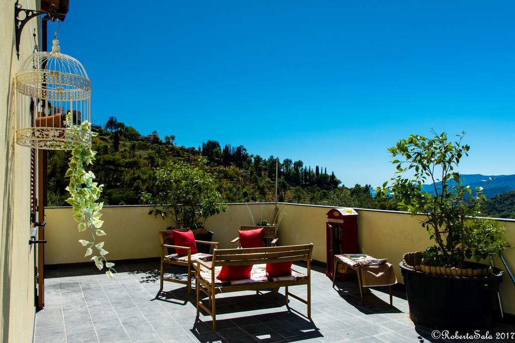Agriturismo Monaci Templari Seborga Eksteriør billede