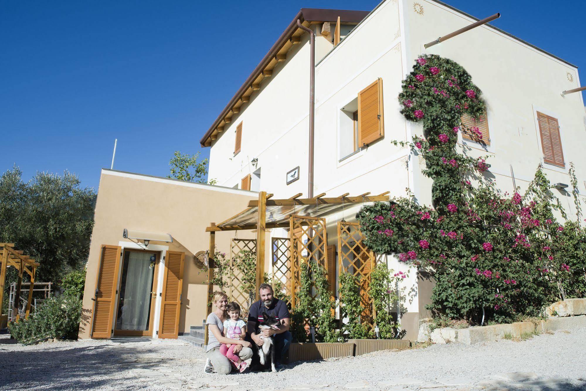 Agriturismo Monaci Templari Seborga Eksteriør billede