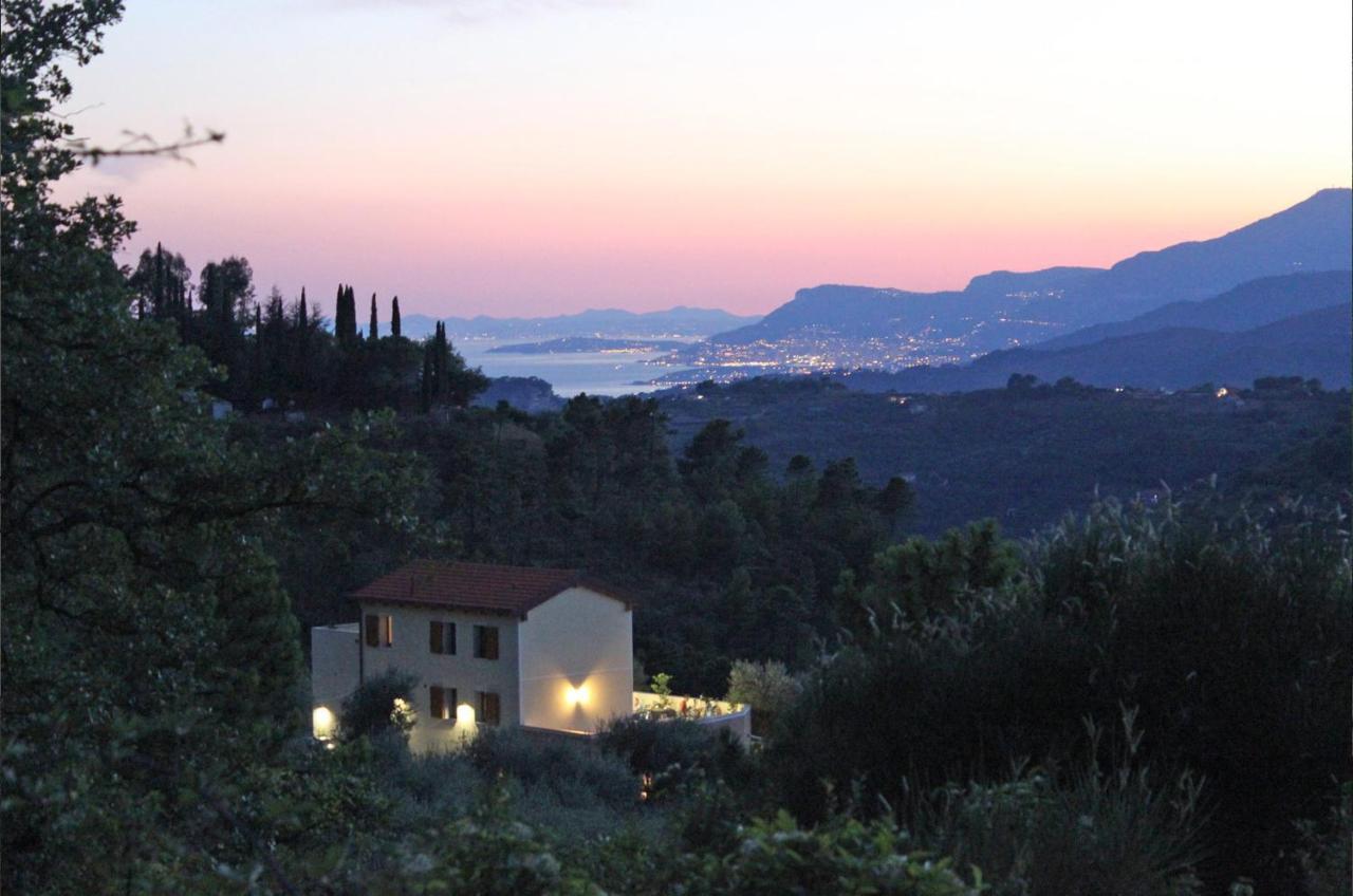 Agriturismo Monaci Templari Seborga Eksteriør billede