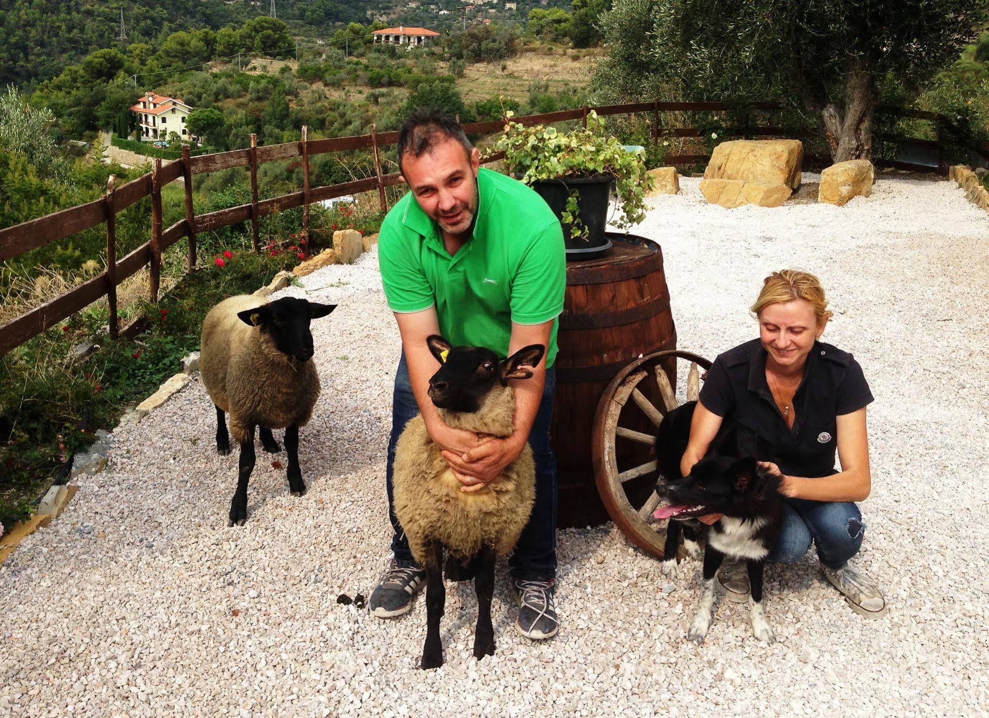 Agriturismo Monaci Templari Seborga Eksteriør billede